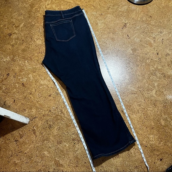 Torrid Premium Slim Boot Jeans Sz 26 Short - Picture 12 of 14